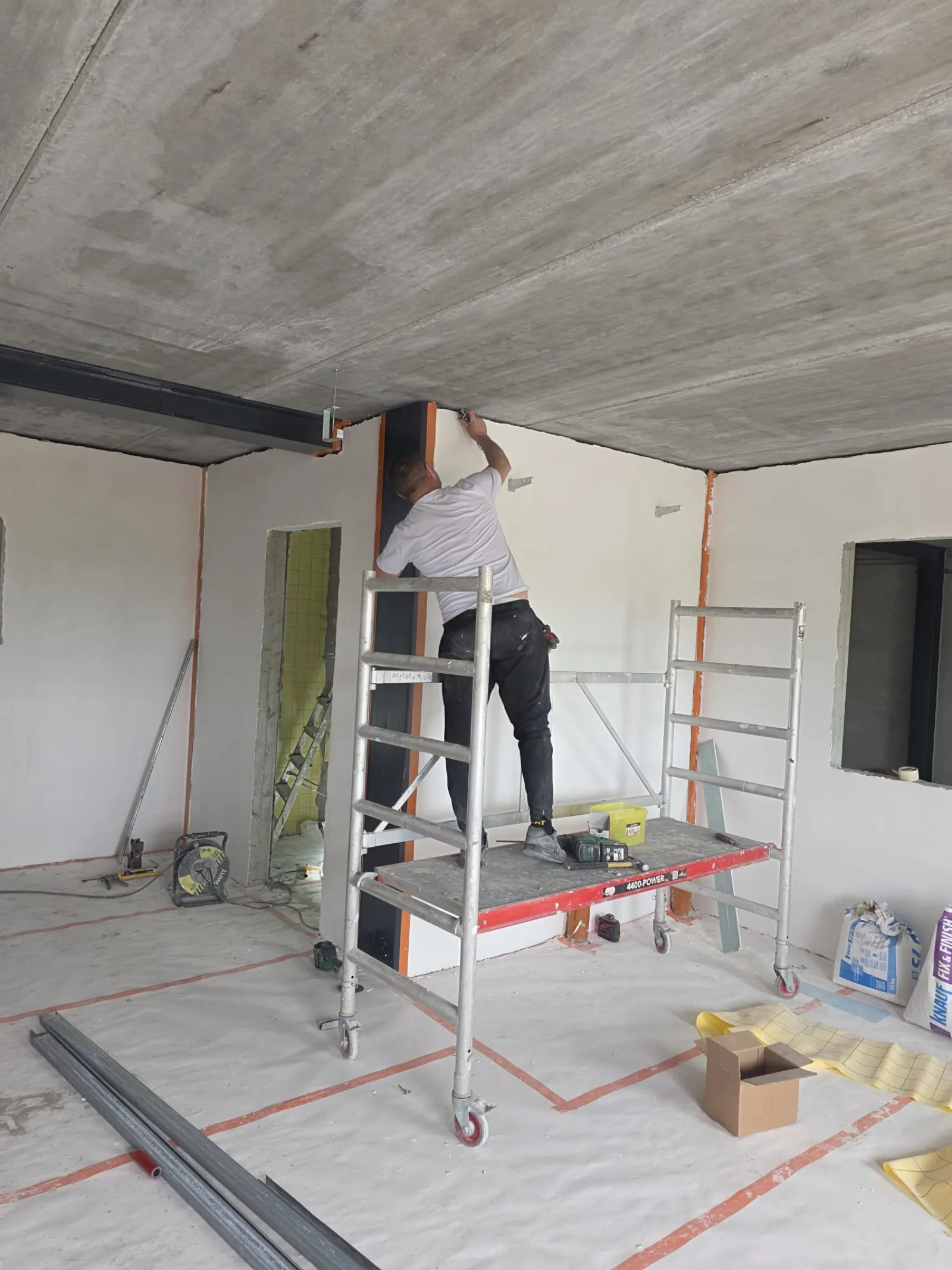 Chantier à Dilbeek : parachèvement et finitions en images